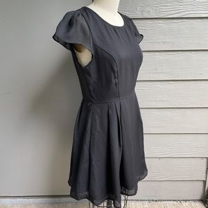 Black Princess Seam Pleated Fully Lined Cap Sleeve Dress In Crepe Like Fabric
